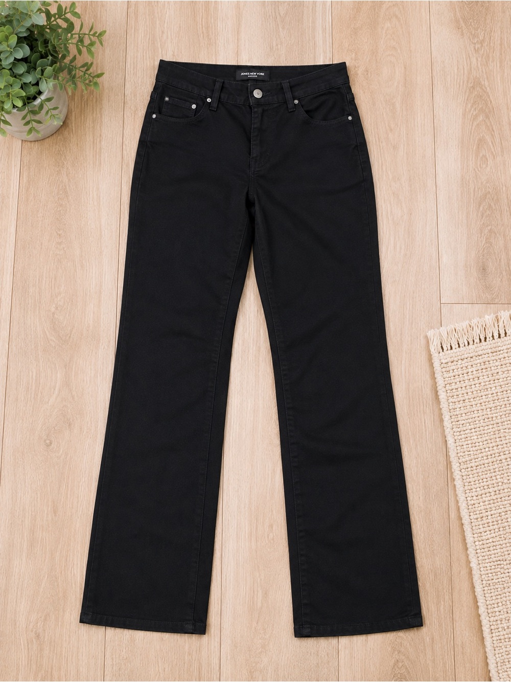 Jones New York Black Jeans - Straight Leg
